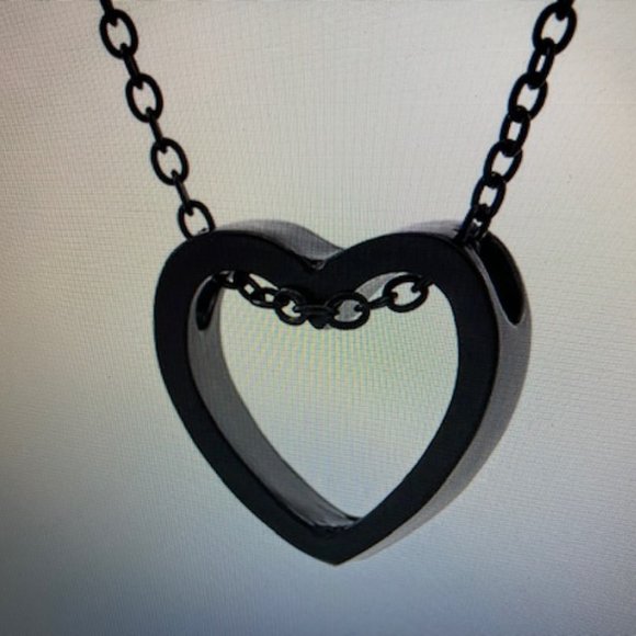 Rinhoo Jewelry - NWOT - New Black Stainless Steel Open Heart Pendant Chain Link Necklace